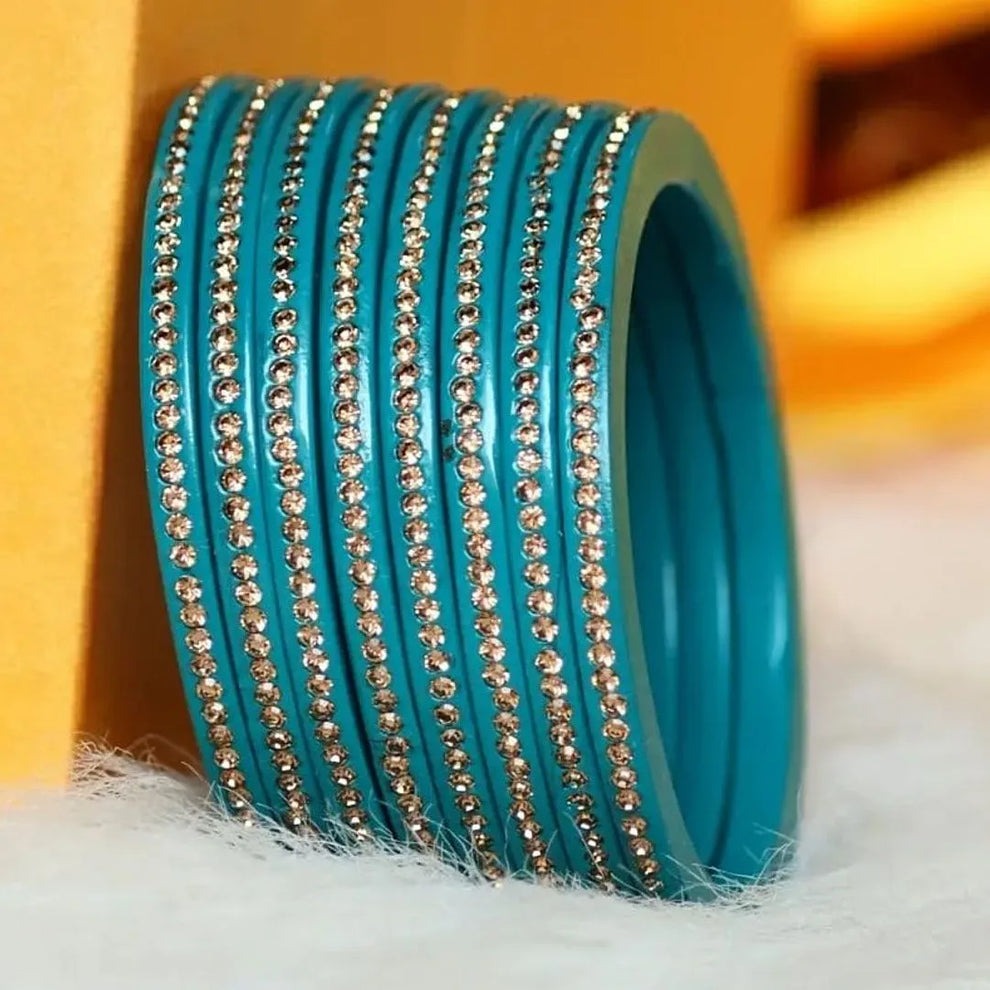 Best Lakh Bangle Set with Golden Stone